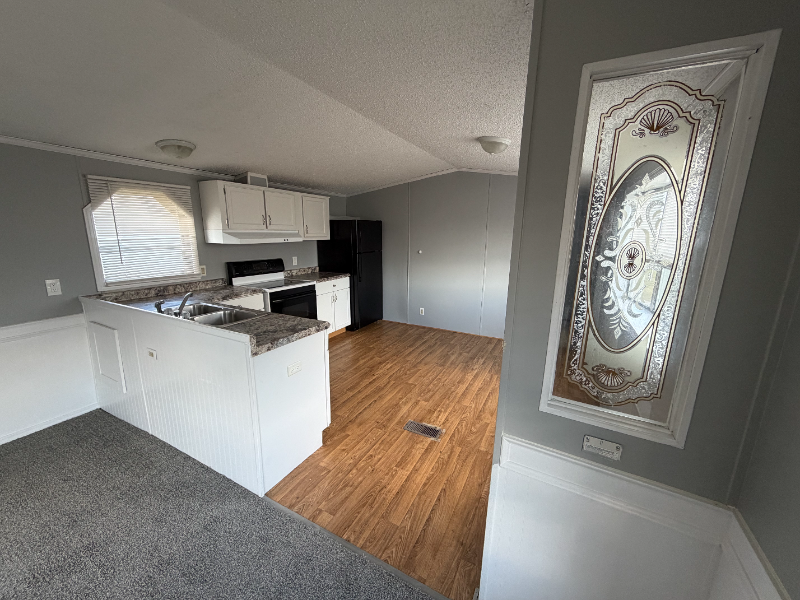 317 Decoy Ln - Photo 3 of 10