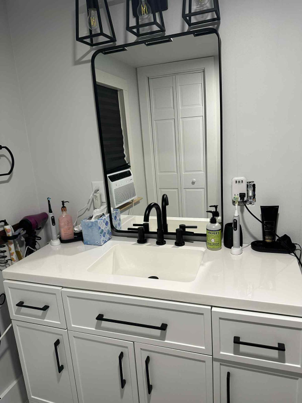 134 School St - Photo 2 of 9