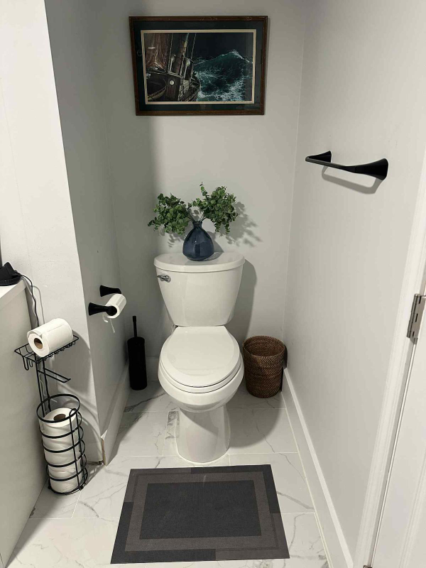 134 School St - Photo 3 of 9