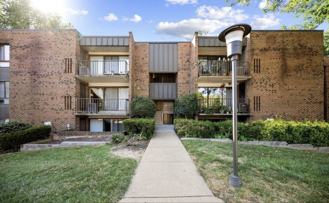 4404 Island Pl #201 - Photo 1 of 1