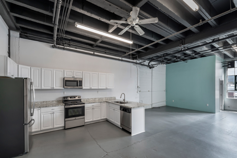 6221 Hollis St #1450 - Photo 2 of 4