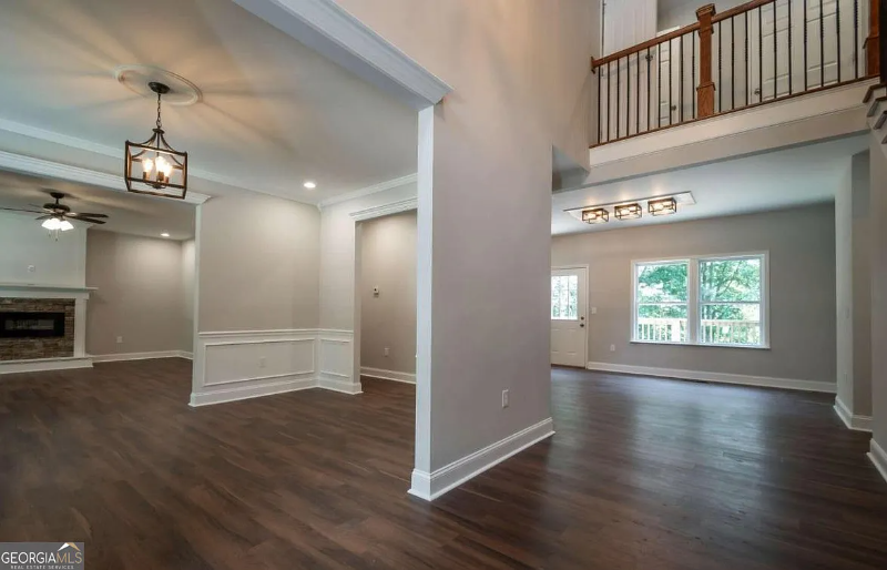 62 Fennell Ln - Photo 3 of 16