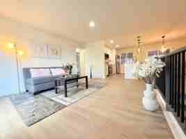 featured image of 4770 Newton Dr