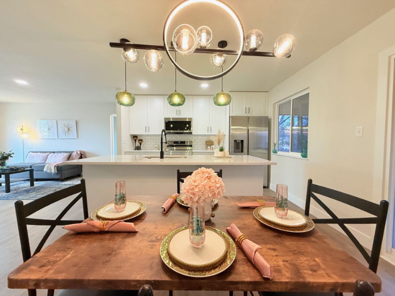 4770 Newton Dr - Photo 5 of 20