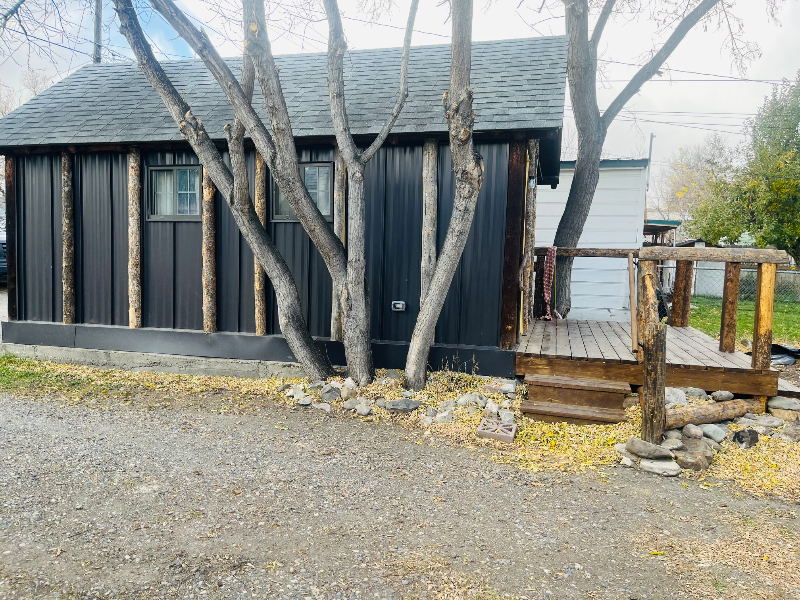 216 South H Street #C - Photo 4 of 19