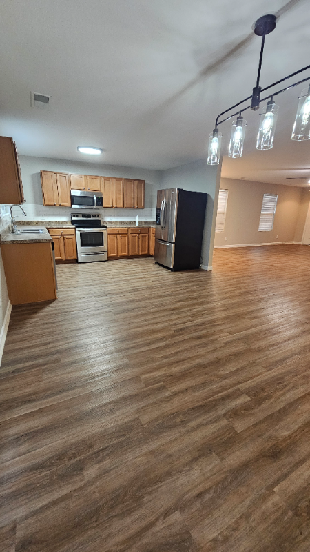 200 Grantham Cir - Photo 5 of 16