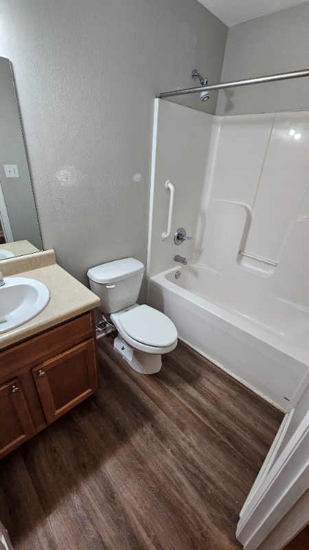 200 Grantham Cir - Photo 7 of 16