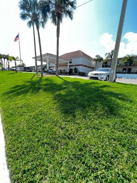 3010 Reedy Creek Blvd #G211 - Photo 2 of 12