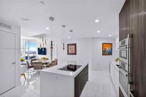 featured image of NE 1st Ave & NE 8th St