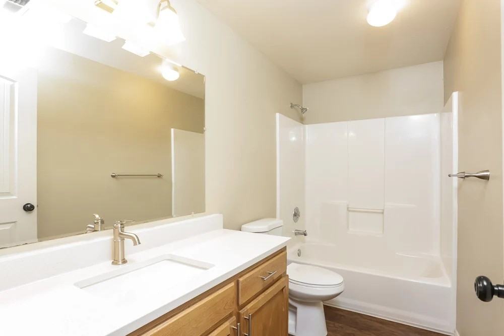 18512 E Country Club Dr #NA - Photo 3 of 9
