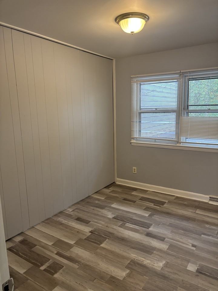 6225 Branch Hill Cir #NA - Photo 3 of 12
