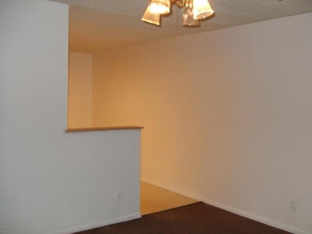 1159 McIntosh Dr #1 - Photo 2 of 6