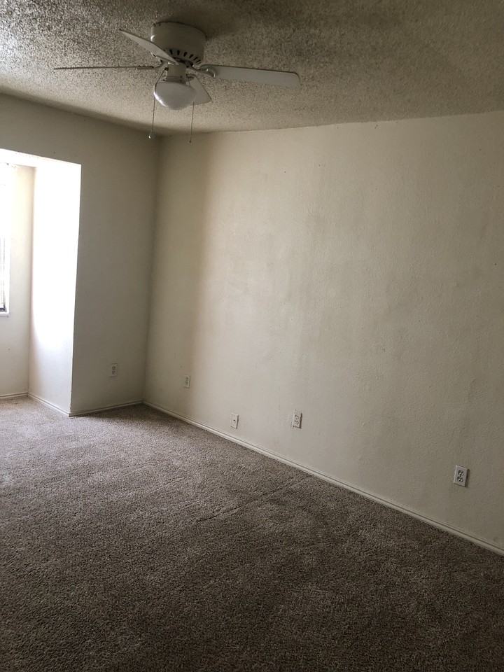 1416 Arvel Circle #A - Photo 3 of 6