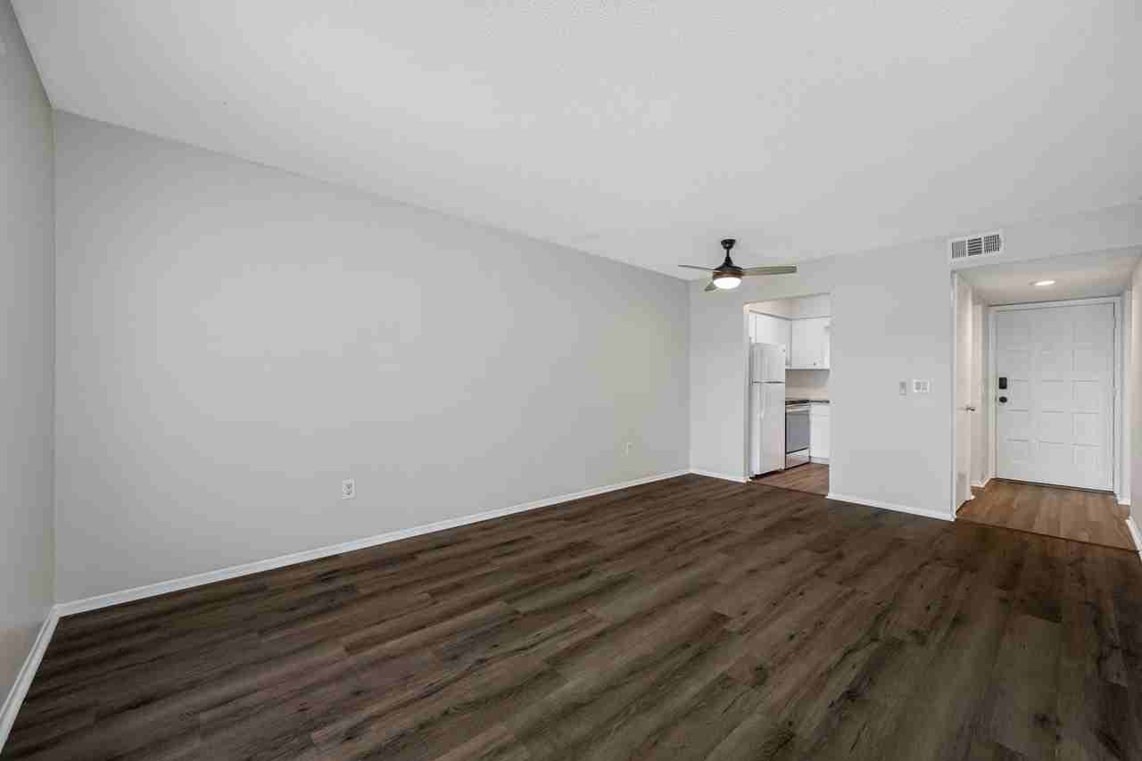 Park Place - Photo 7 of 19