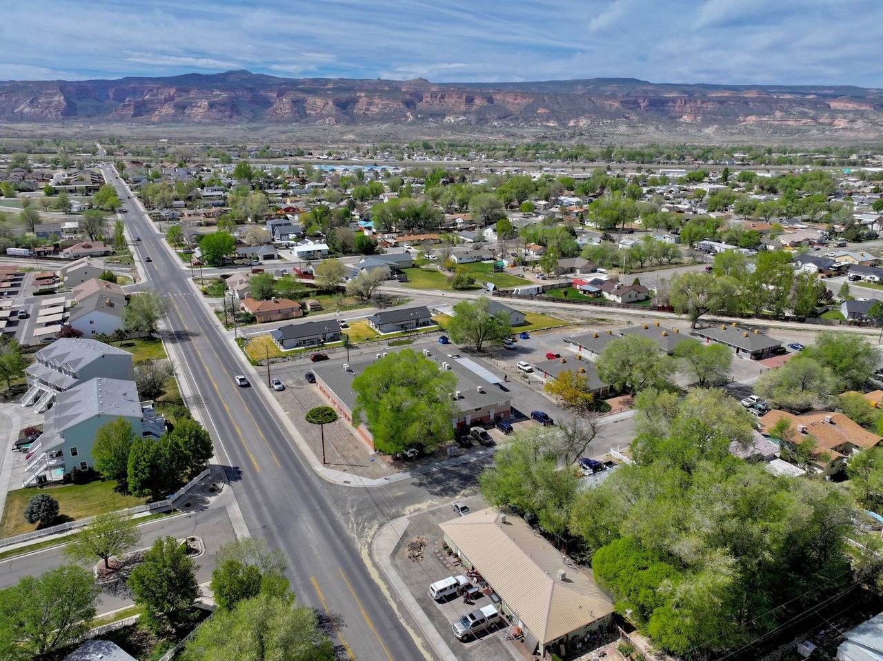 1074 Cedar Way - Photo 2 of 23