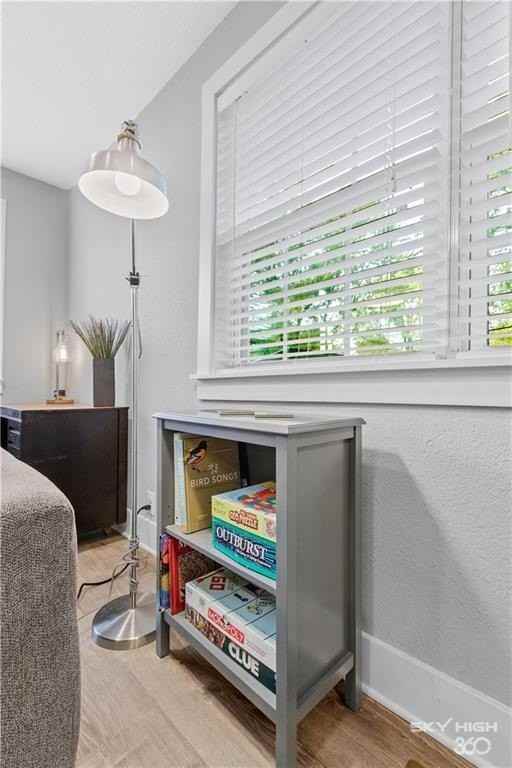 1305 Benton St - Photo 7 of 25