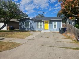 featured image of 3229 Sarita St
