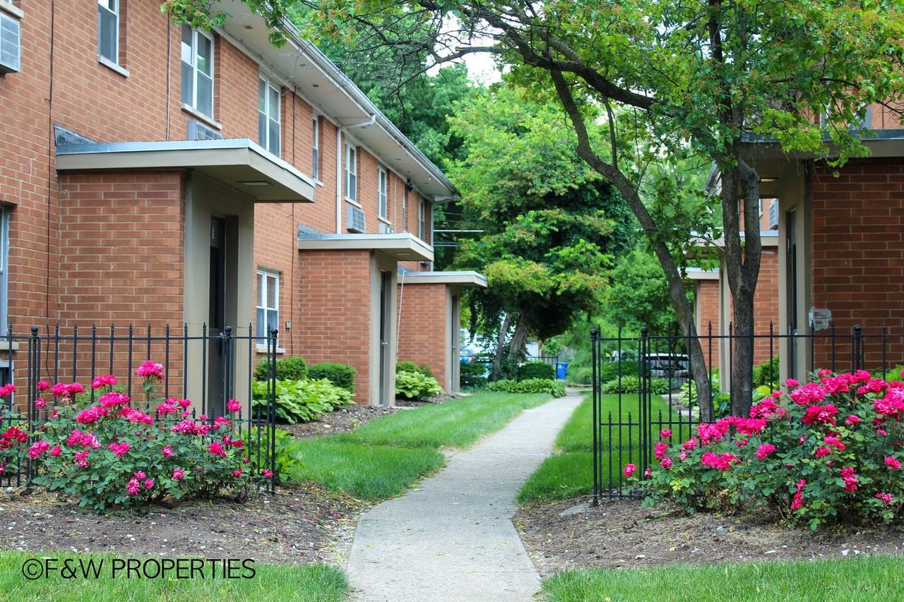 1000 & 1002 Bryden Rd. - Photo 3 of 23