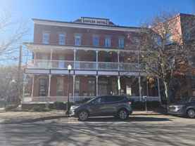 900 Market St Apt 212 #212 - Photo 1 of 1