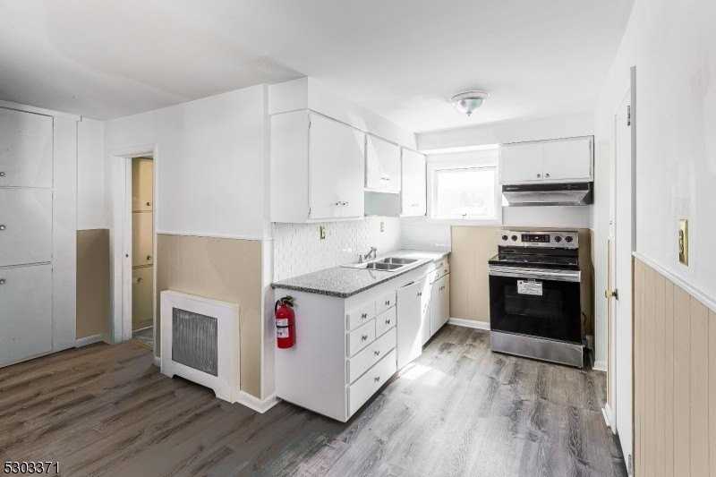 26 Schooleys Mountain Rd - Photo 2 of 10