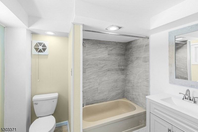 26 Schooleys Mountain Rd - Photo 7 of 10