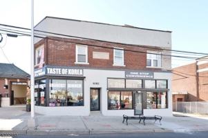 featured image of 7 9 Watsessing Ave #2R