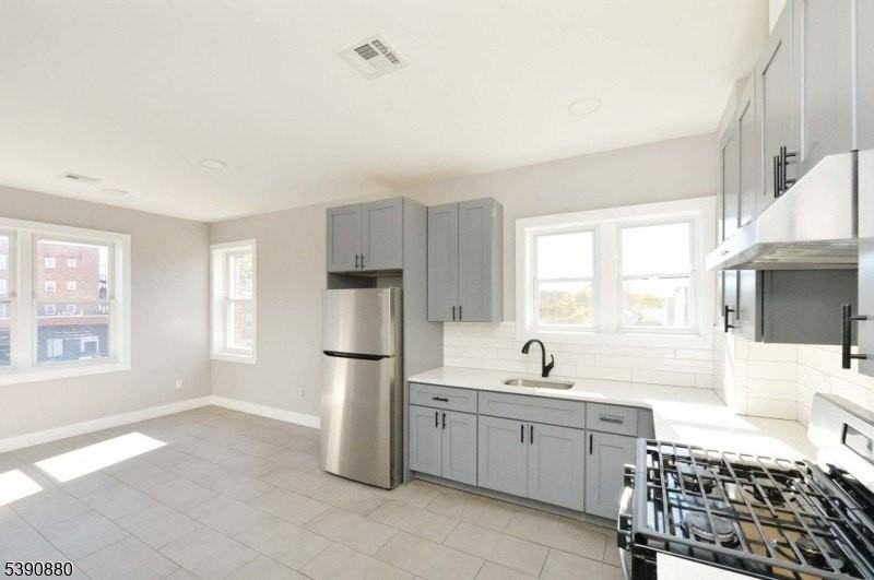 7 9 Watsessing Ave #2R - Photo 4 of 14