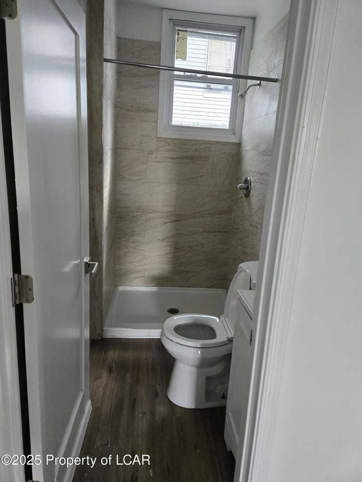 426 Fig St - Photo 3 of 11