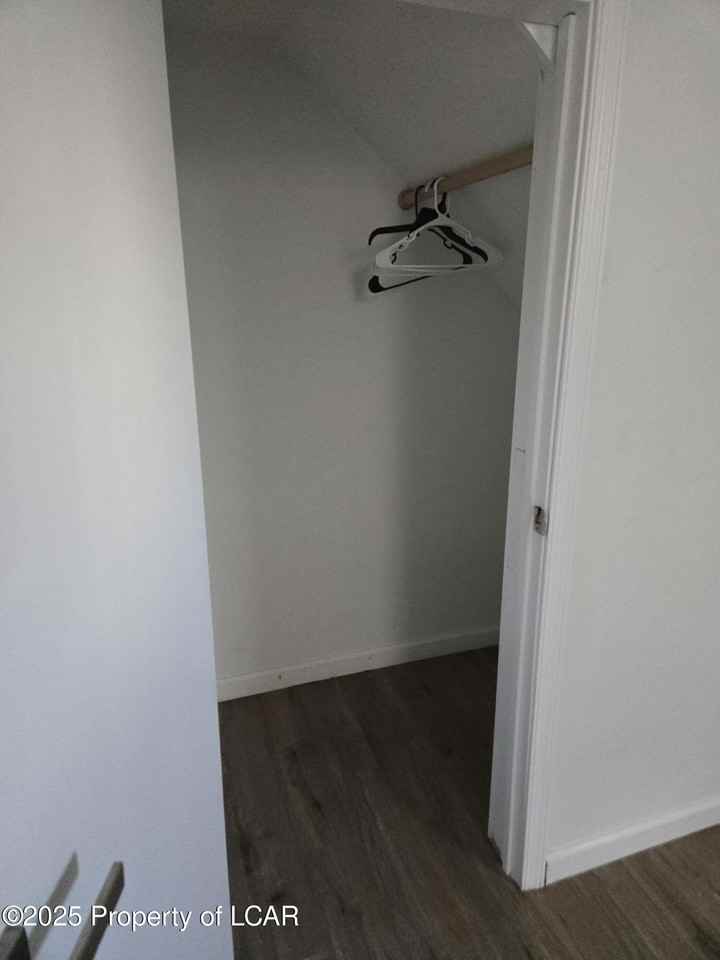 426 Fig St - Photo 5 of 11