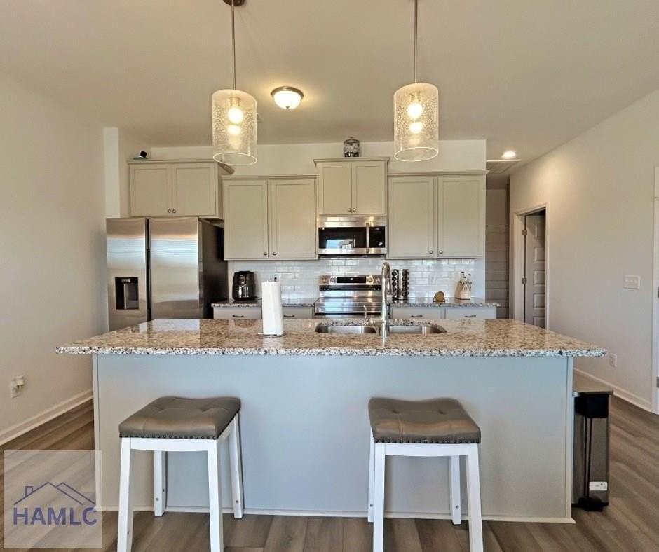 1667 Arnold Dr Se - Photo 4 of 25