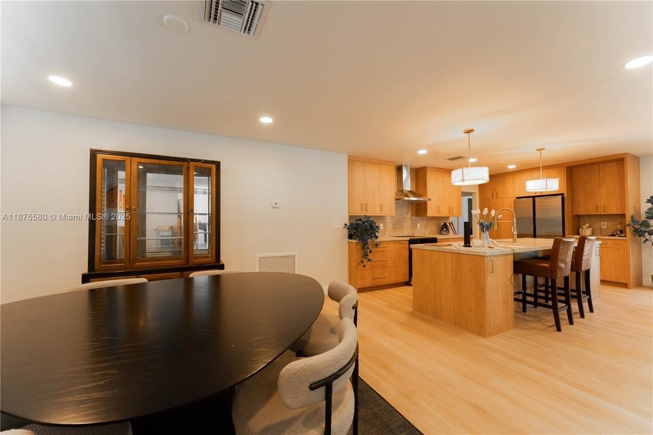 7361 Sw 115th St - Photo 3 of 44