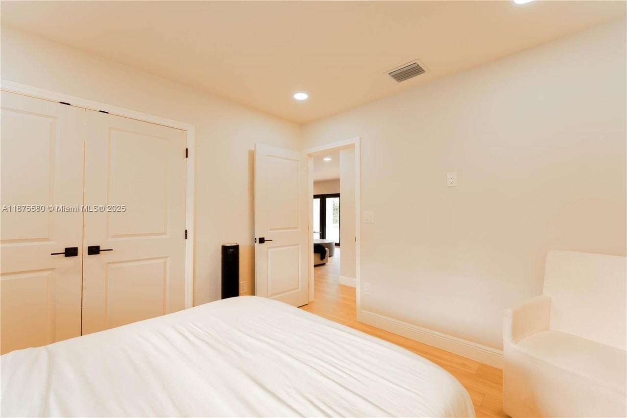 7361 Sw 115th St - Photo 6 of 44