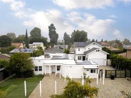 featured image of 13551 Hart St