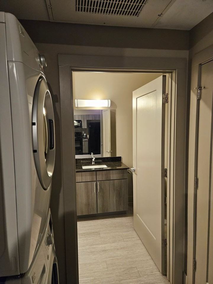 The Venue - Photo 5 of 38