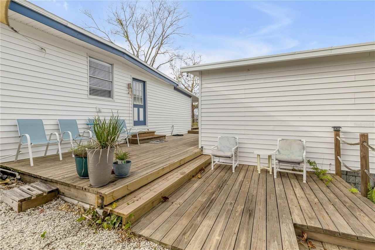 130 Indian Creek Rd - Photo 5 of 23