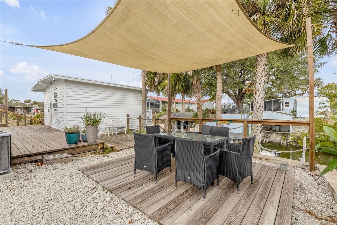 130 Indian Creek Rd - Photo 7 of 23