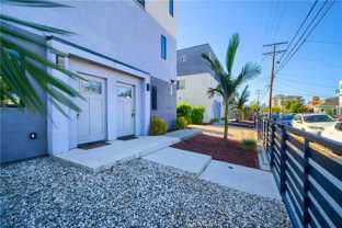 1423 N New Hampshire Ave - Photo 1 of 1