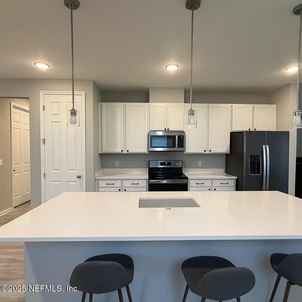 7095 Mahogany Run Dr - Photo 6 of 16