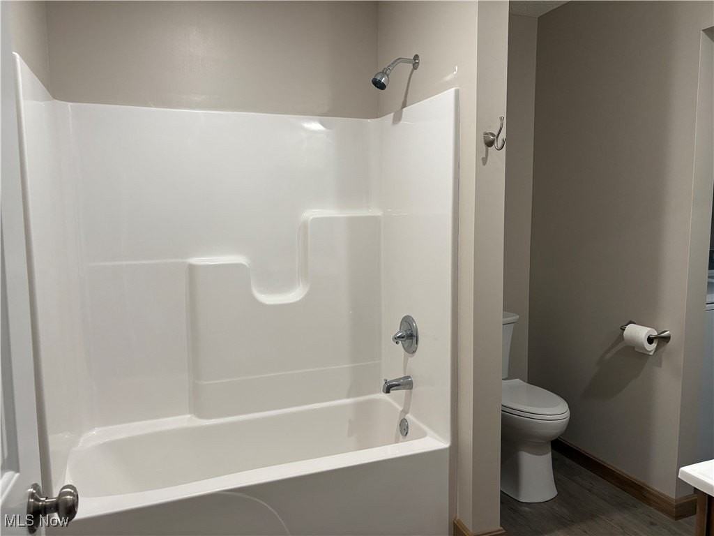 430 2nd St Ne - Photo 6 of 20