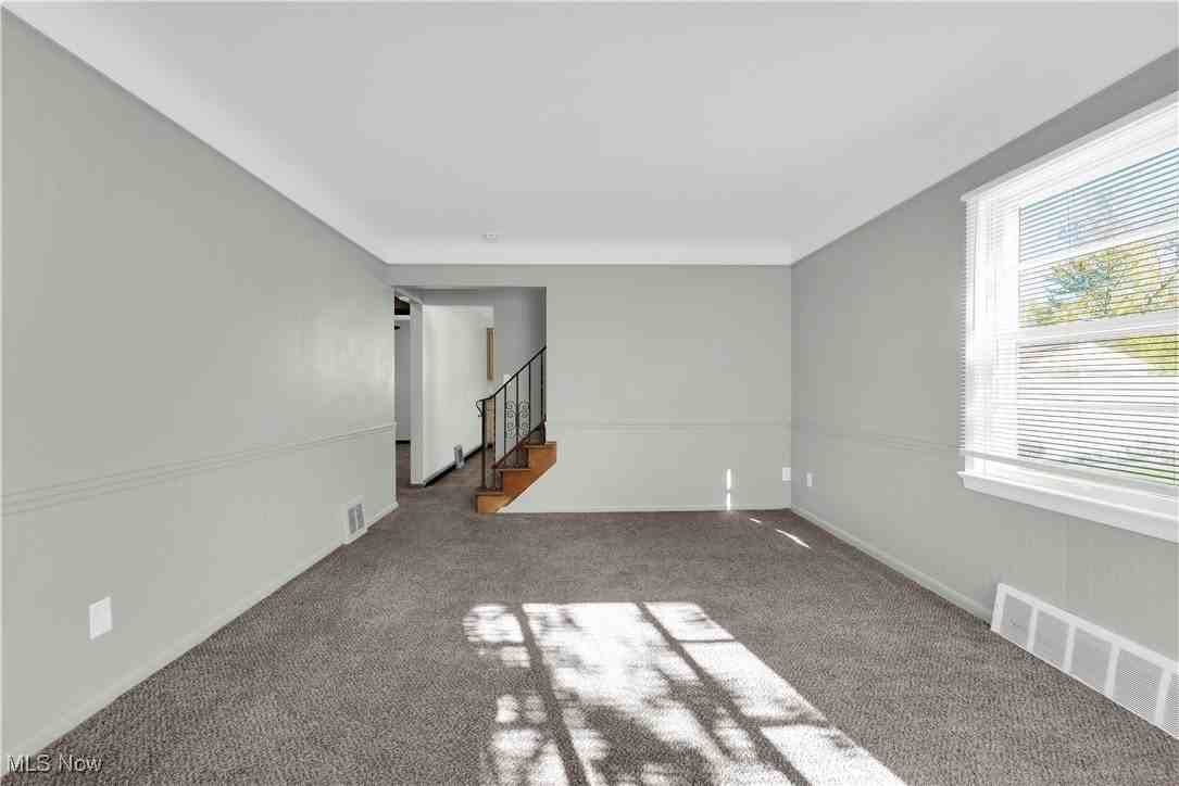 1487 E 193rd St - Photo 6 of 25