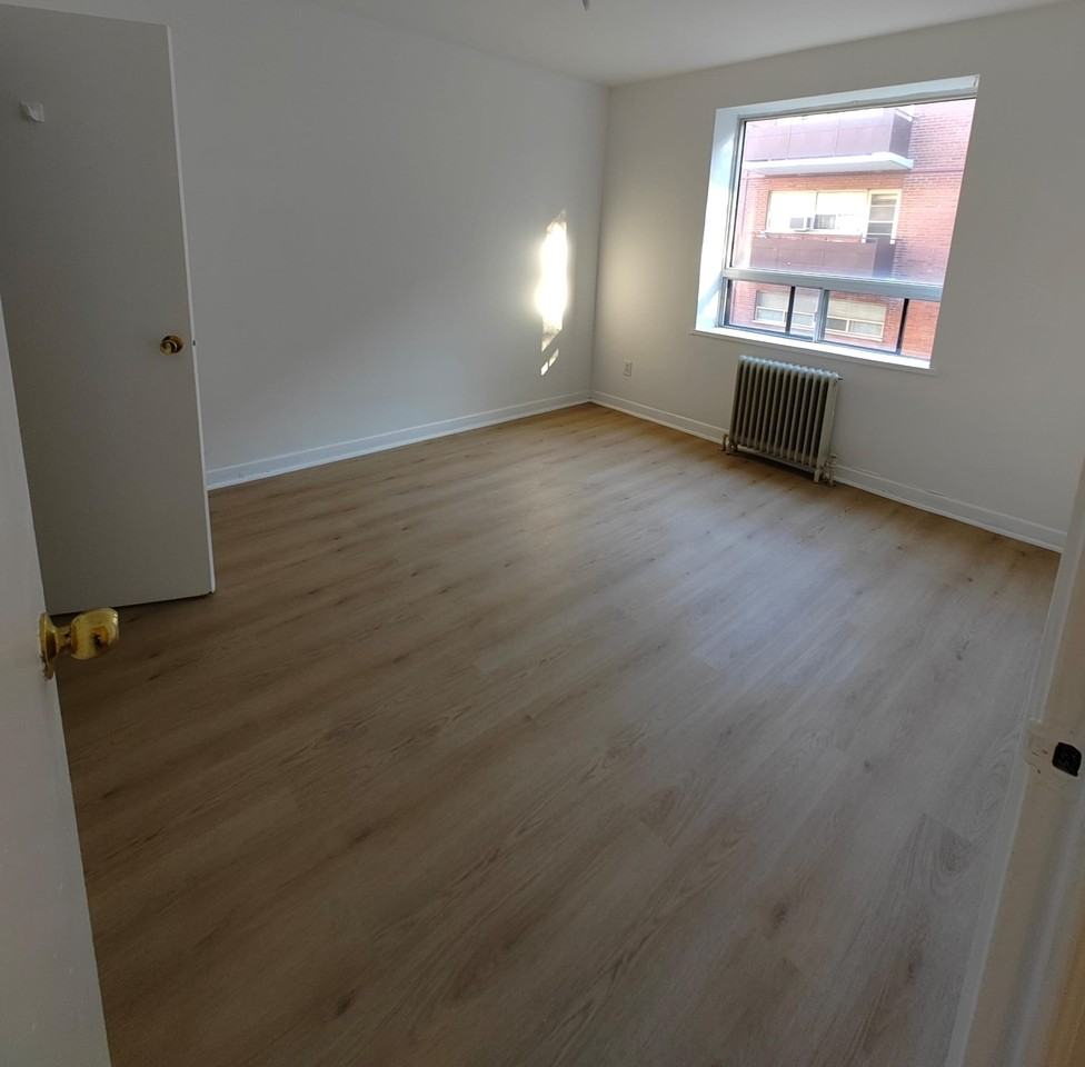 536 Birchmount Road #106 - Photo 6 of 11