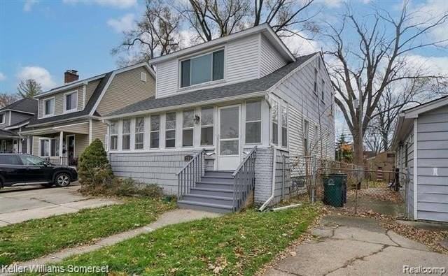 790 Jewell Street - Photo 3 of 20