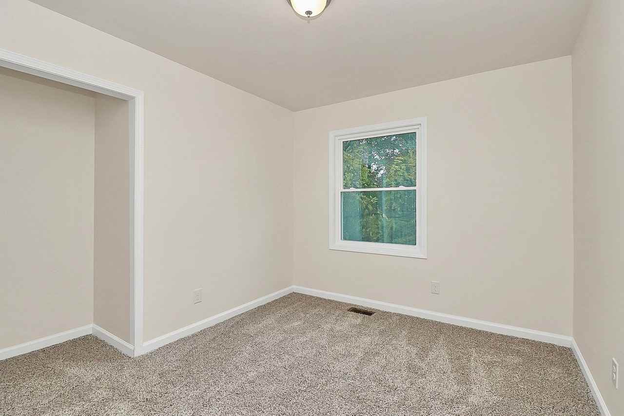 518 Echodale Dr - Photo 7 of 16