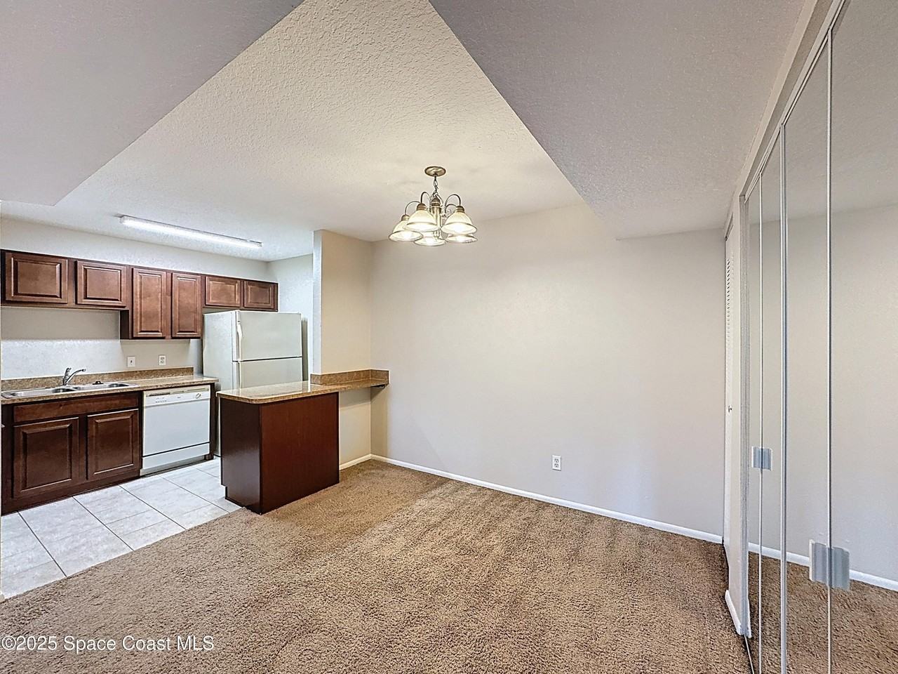 1821 Long Iron Dr Apt 405 #405 - Photo 6 of 20