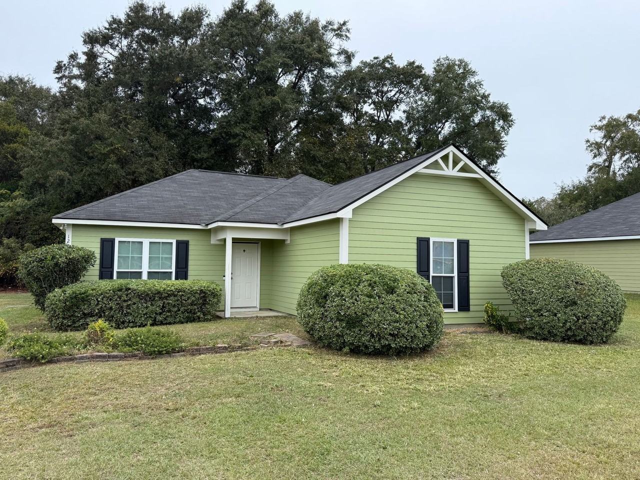 1255 Ball Park Ave Ne - Photo 2 of 8