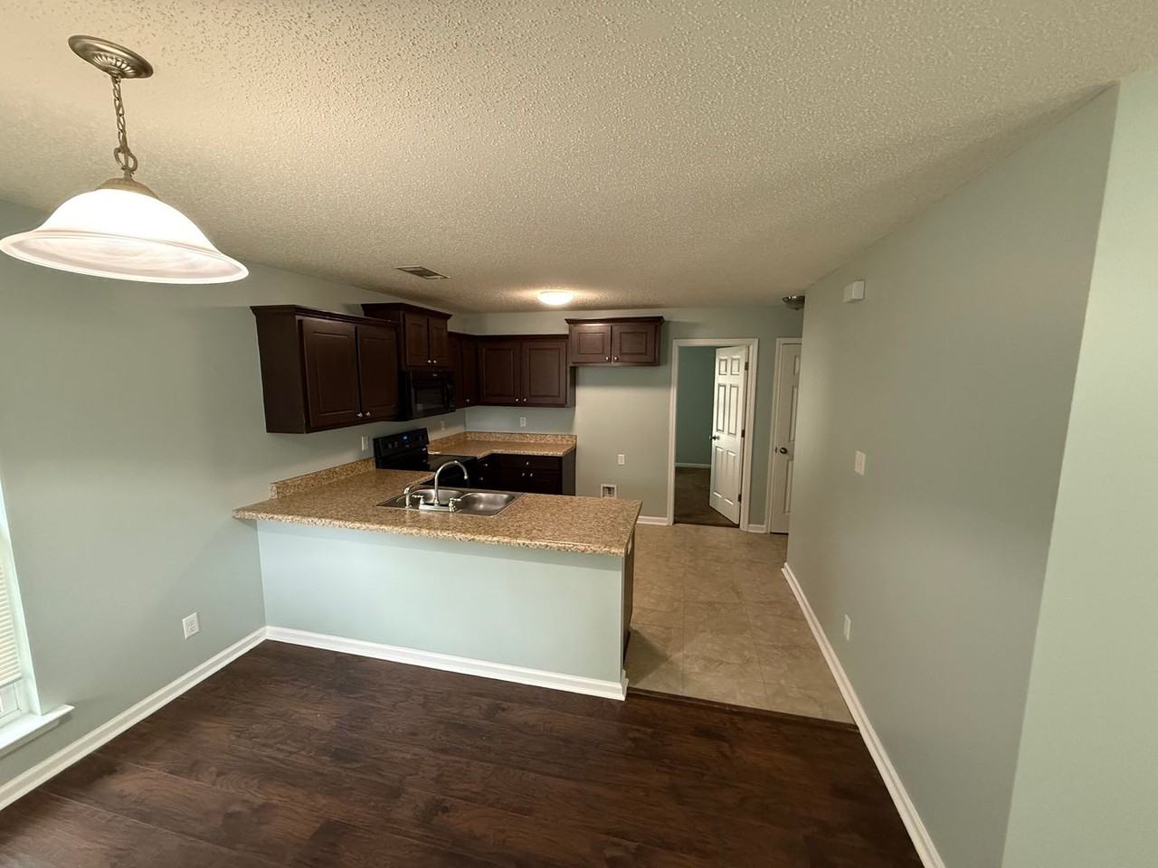 1255 Ball Park Ave Ne - Photo 3 of 8