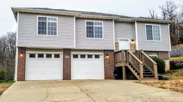 featured image of 110 Lakeview Ct