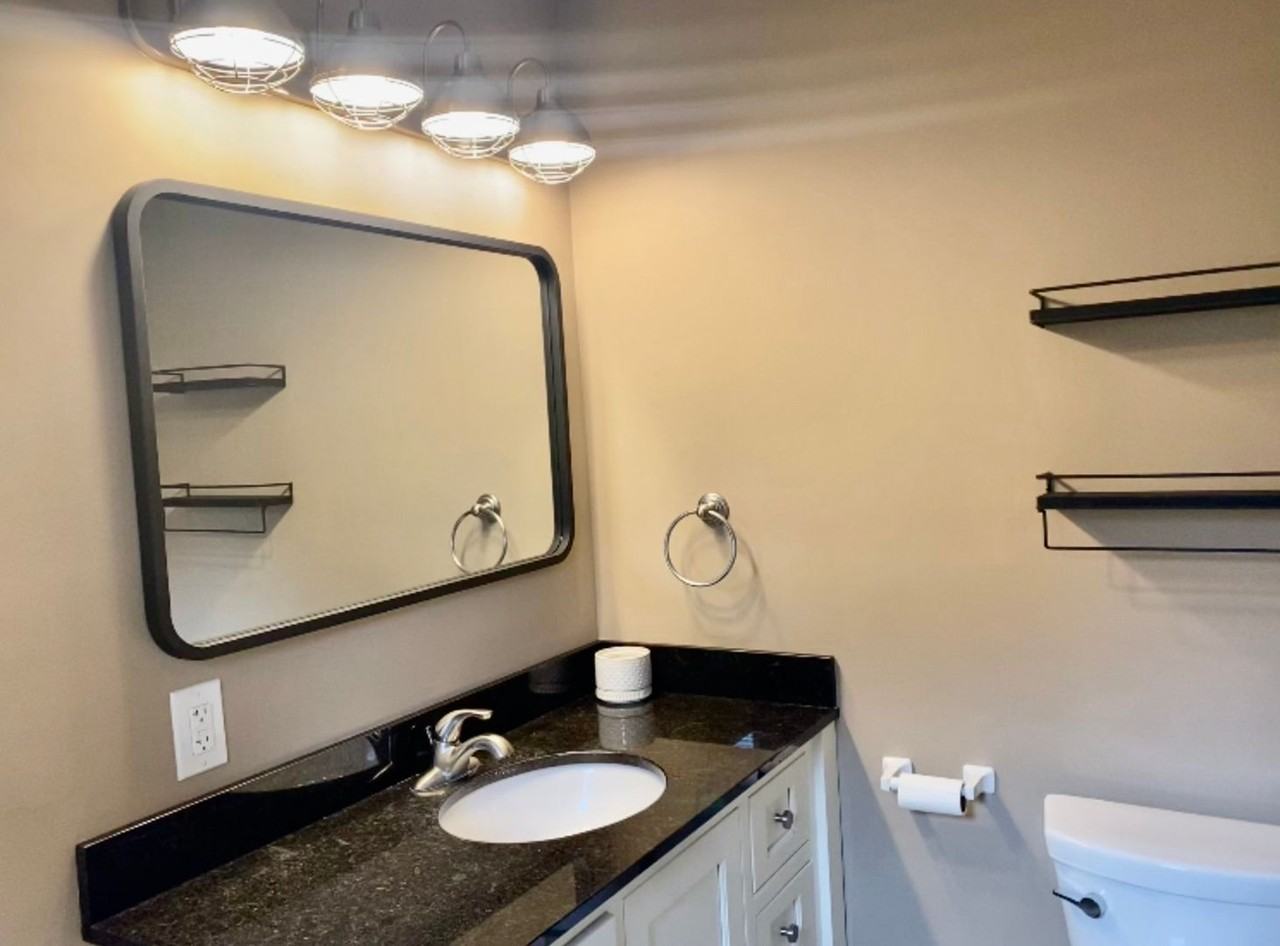 874 Kirk Dr Se - Photo 5 of 21