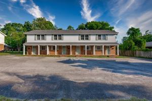 featured image of 806 Augusta St