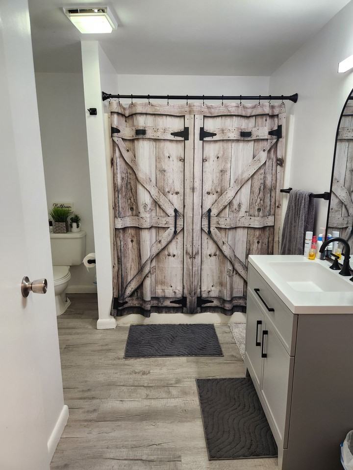 211 Tompkins Street - Photo 2 of 8